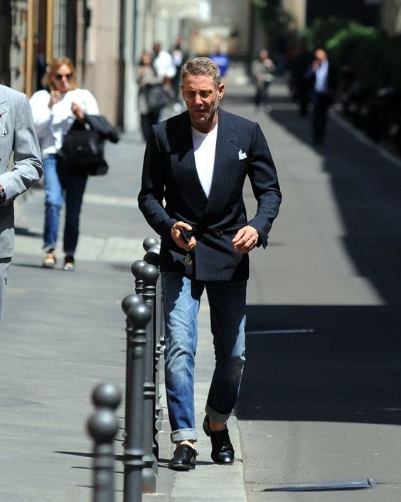 西装牛仔裤男生高质量,西装牛仔裤这样穿时髦洋气又高级