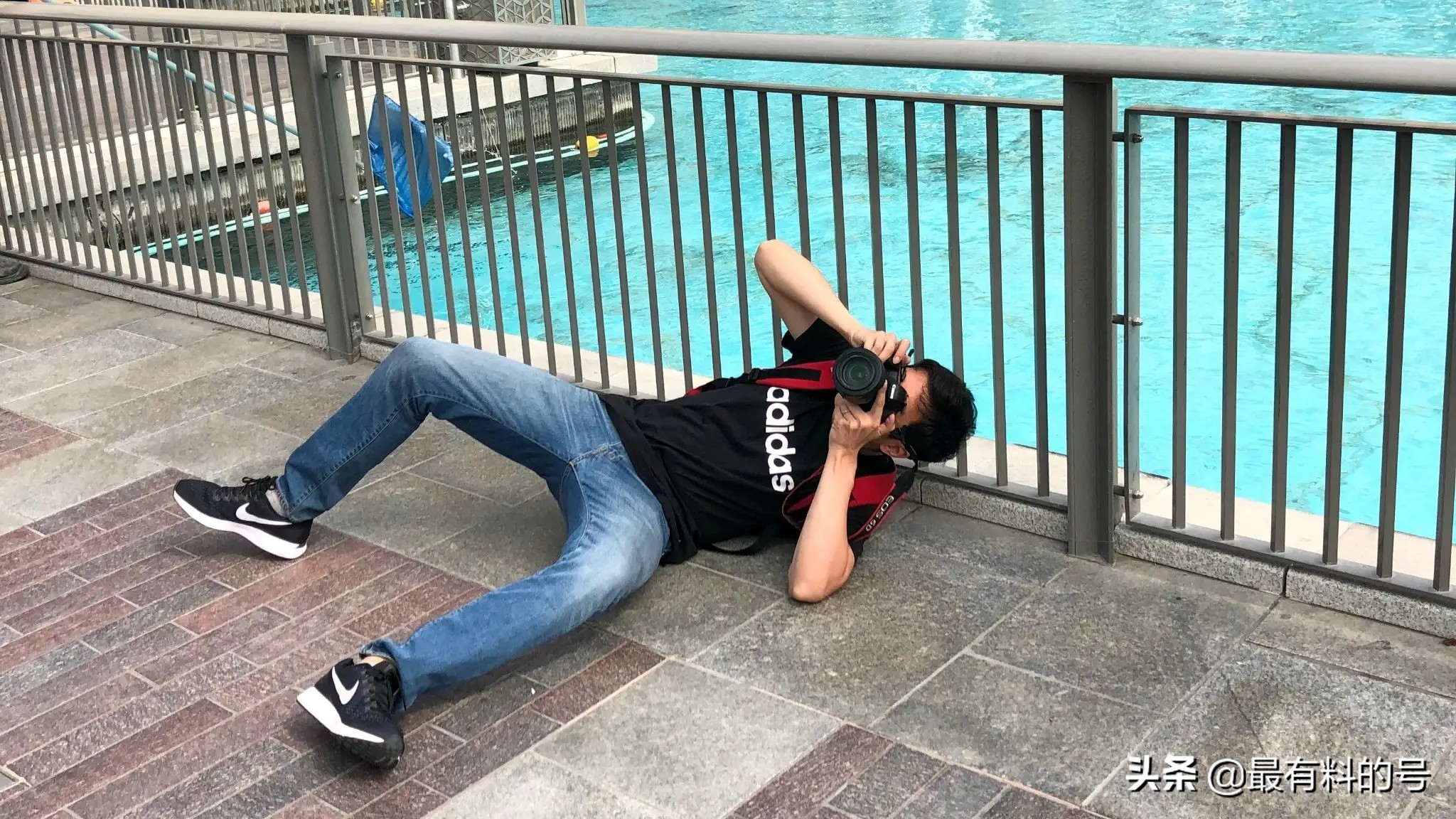 买相机滤镜需要注意什么,买单反必备配件