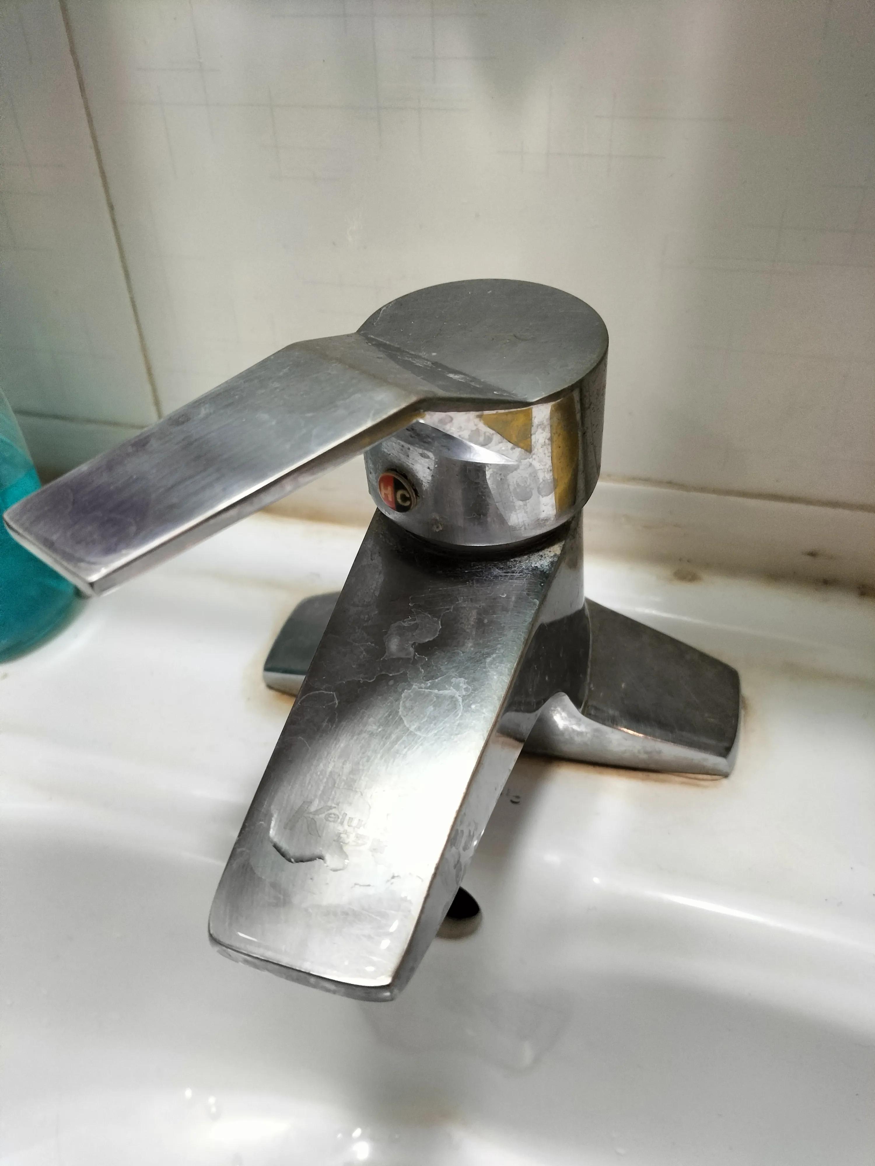 洗澡冷热水开关怎么维修,冷热水开关怎么修