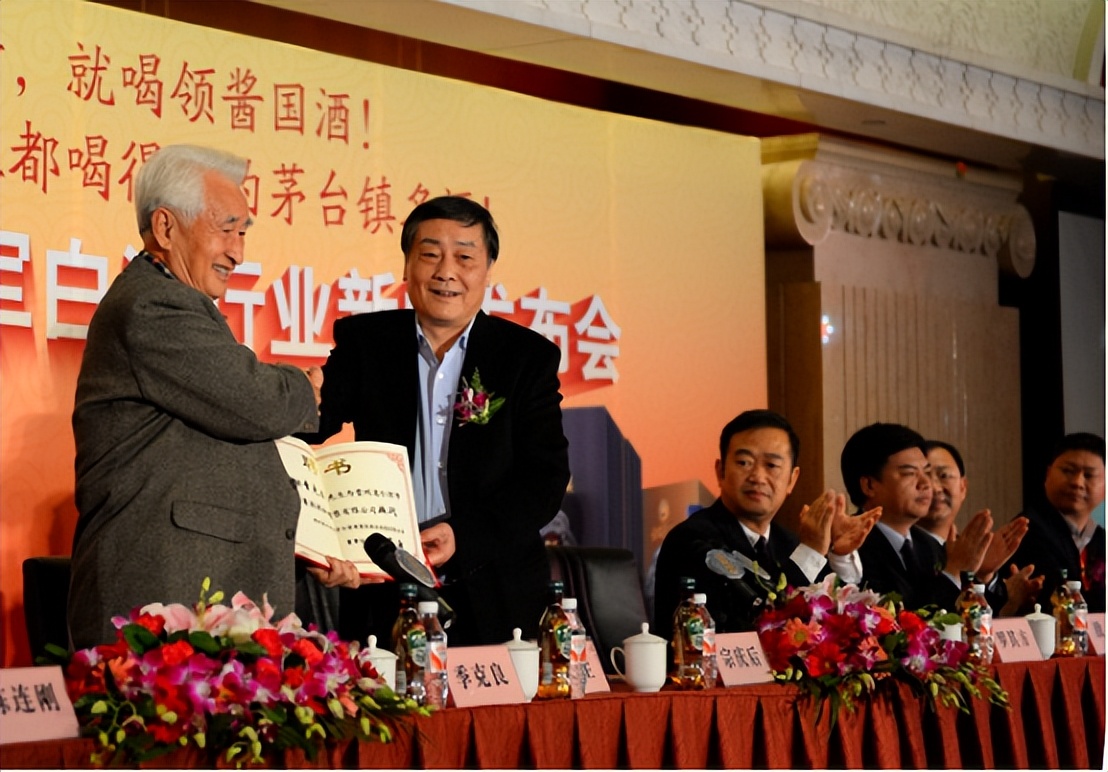 造车、酿酒、玩AI，资本大佬们的“嗜好”跨度有点大？