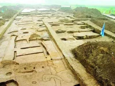 二里头真的是夏都吗,二里头既是夏都又是商都