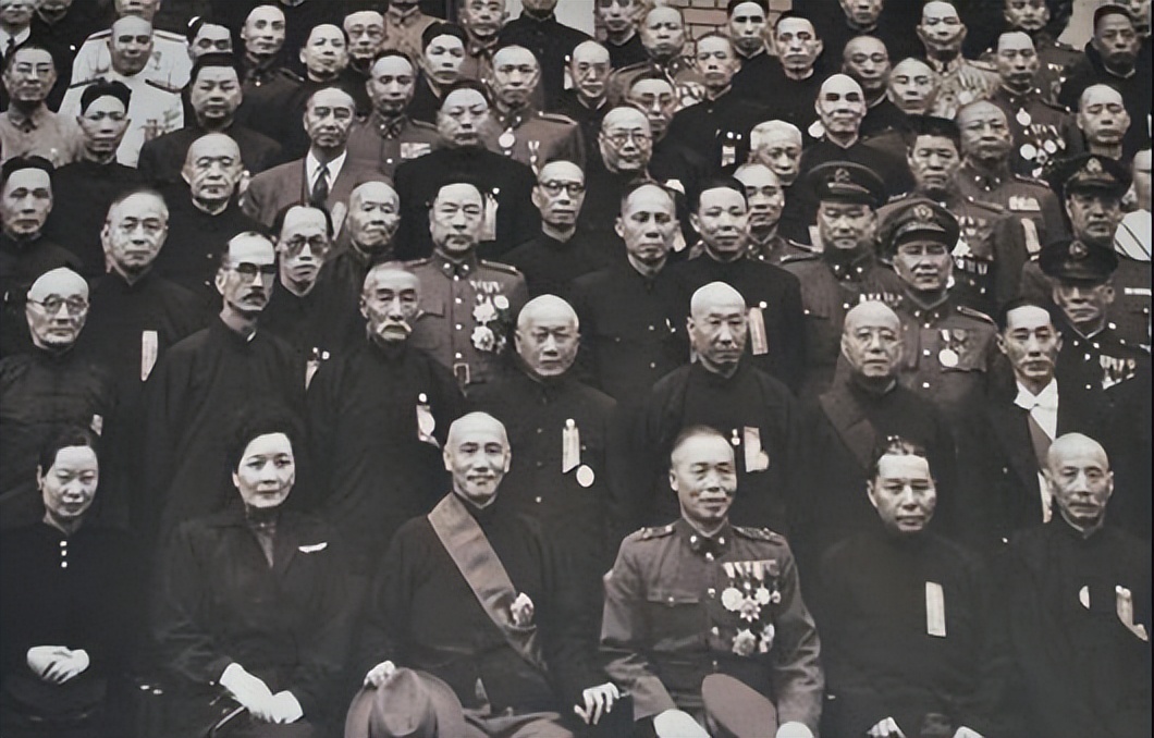 袁世凯只当了83天皇帝，“袁大头”却造了7.5亿枚，这是为什么？