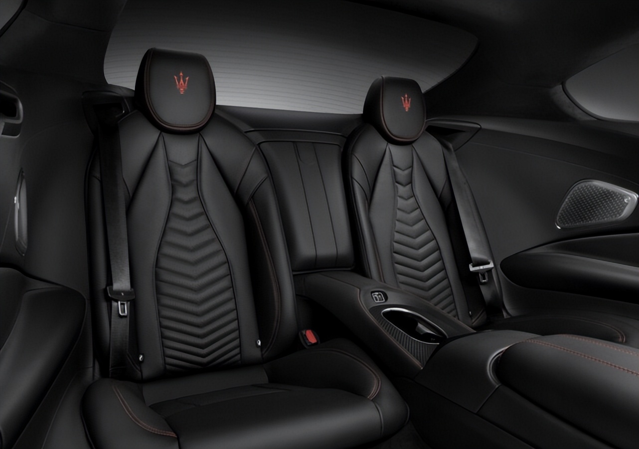 最豪华的敞篷gt跑车,豪华gt敞篷跑车