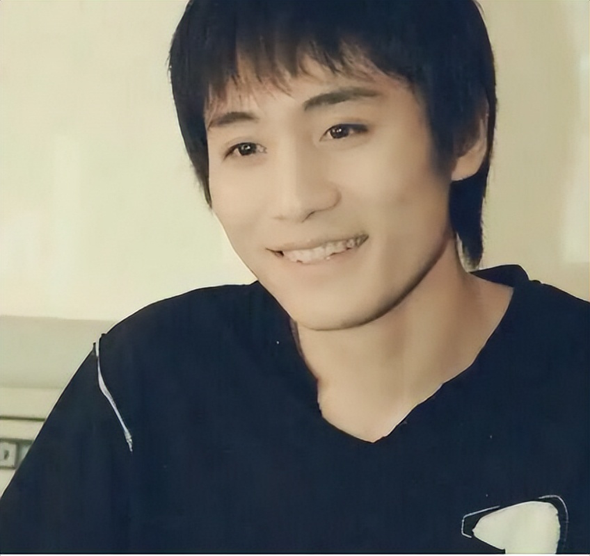 刘烨与谢娜的爱情史,刘烨曾经和谢娜有过一段感情