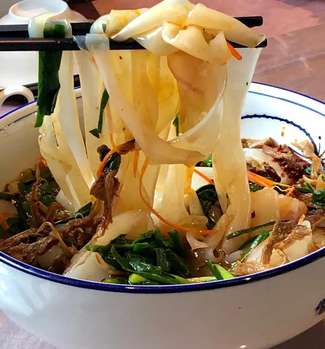 昆明适合儿童度假玩乐的温泉酒店,昆明西麓温泉山谷6-7期在哪里