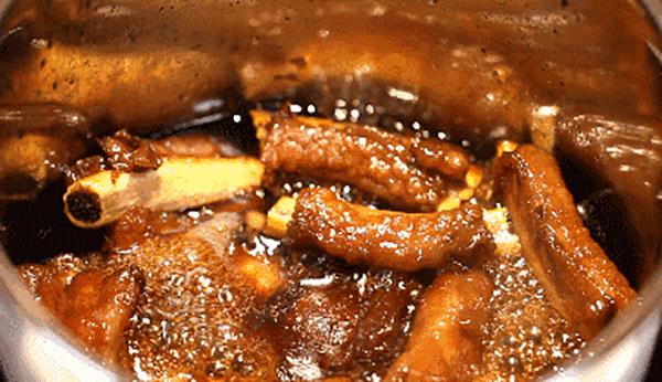 厨房必备的哪几种锅,厨房中这四种锅没必要买