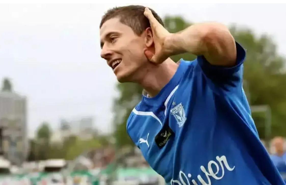 欧冠莱比锡vs波尔图,欧冠024赛程表