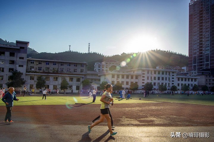 四川乡村行走,白河县绣屏山看日出