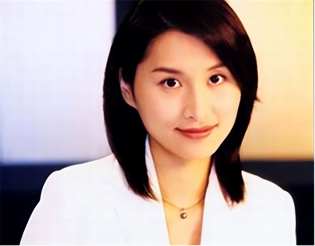 何炅和赵丽颖到底是什么关系,何炅和赵丽颖关系大揭秘