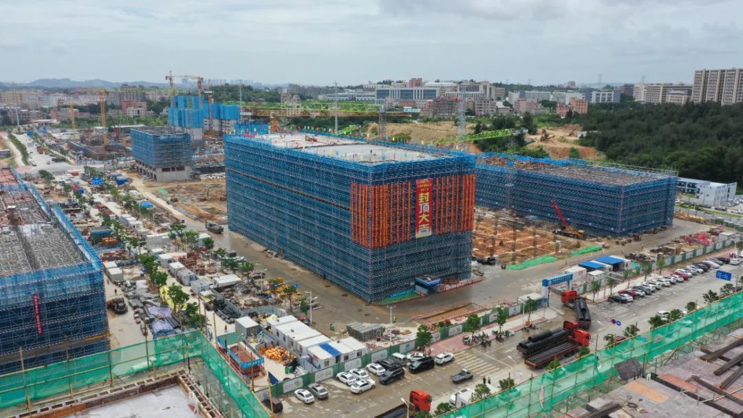 石狮世茂10期25栋封顶,石狮建发泱著6号楼封顶