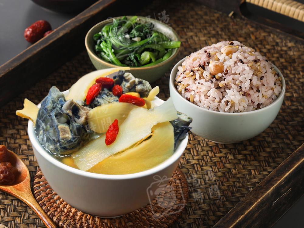 养生汤餐饮生意,养生汤店赚钱