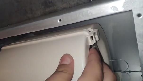 涓ぎ绌鸿皟椋庢墖鎬庝箞鎷嗘礂,澶ч噾涓ぎ绌鸿皟鎷嗘礂椋庤疆