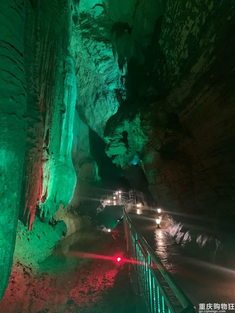 恒温18度避暑好去处,恒温18度地下溶洞