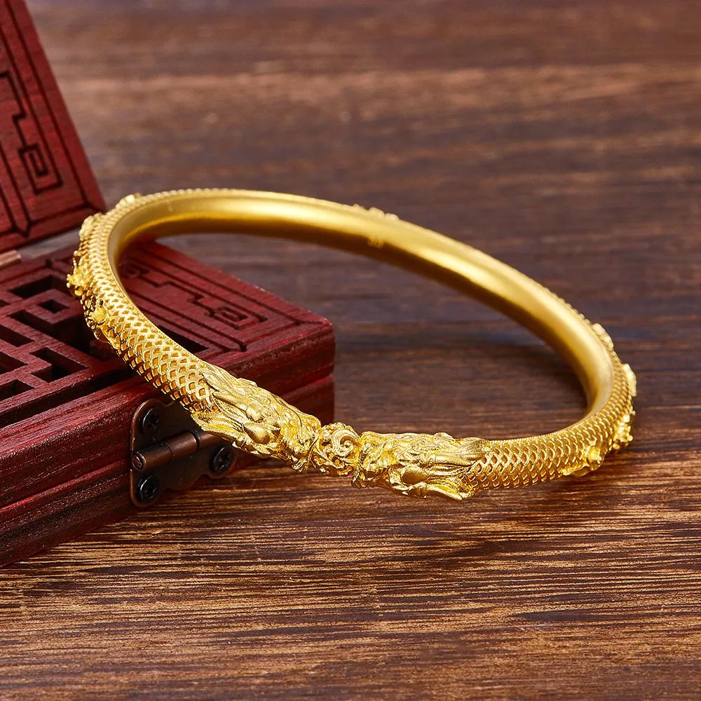 龙腾双龙戏珠,龙腾四海龙牌寓意