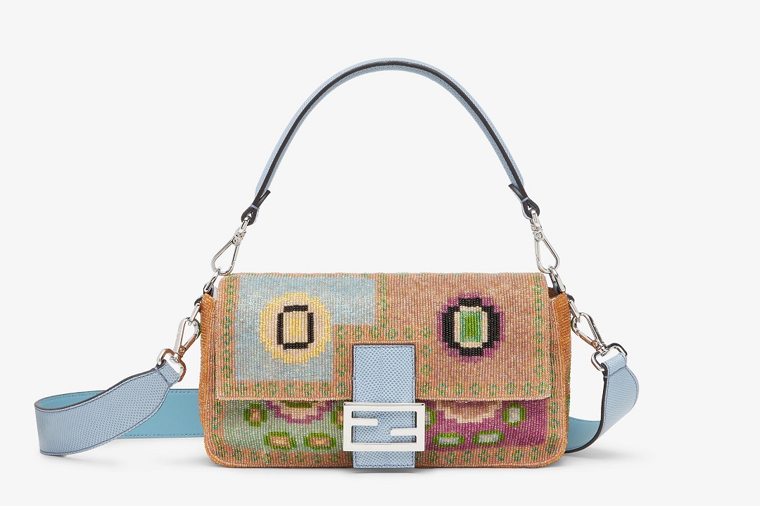 fendi购物袋包2021,fendi限定包