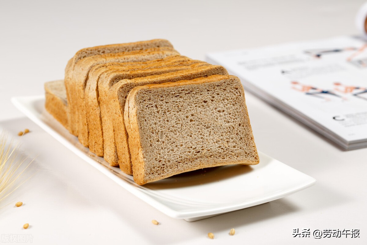 央视驱蟑螂小妙招灭蟑胶饵,家里有蟑螂用哪种杀蟑办法