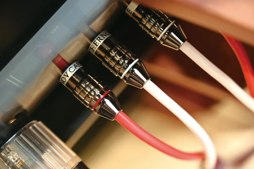 十余万元的准Hi-End级入门套装——首选Focal与Naim的黄金组合