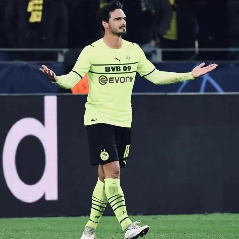 鐙愬獨寰峰浗瓒崇悆,寰峰浗鐙愬獨