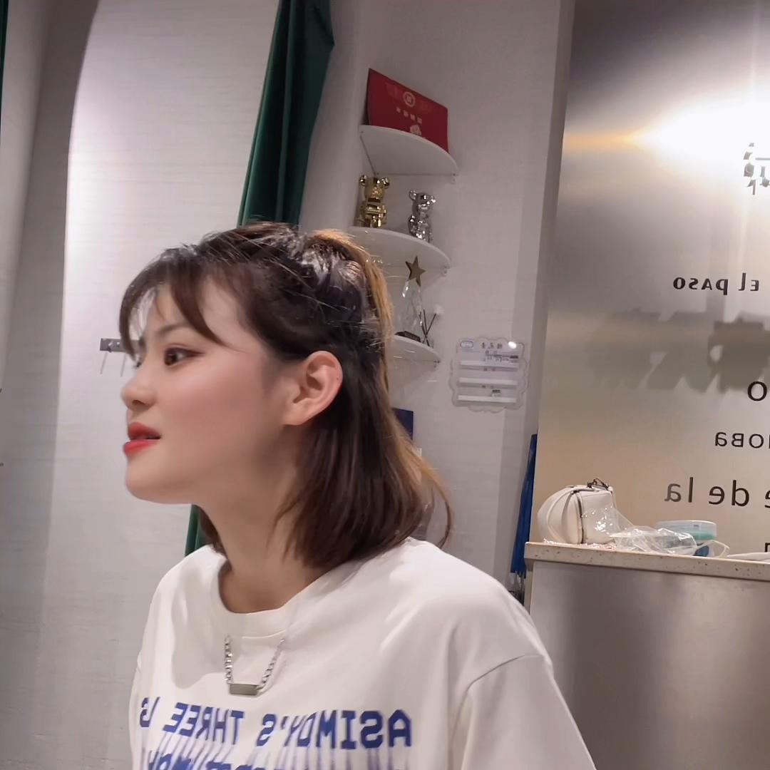 如果有一天，你的努力配得上你的梦想，那你的梦想一定不会...