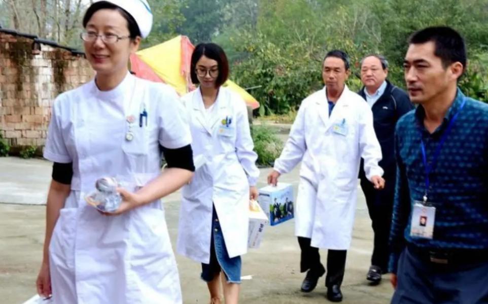 二本医学生还有前途吗,二本医学生的出路在何方