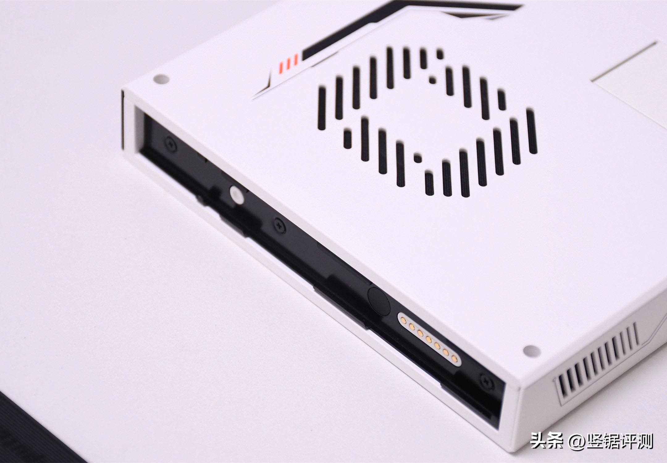 掌机多面手onexplayer2掌机评测,最新onexplayer2评测