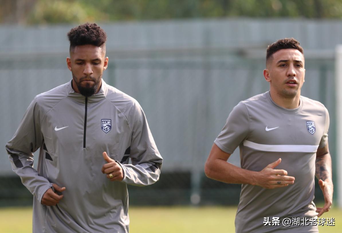 亚足联发文祝贺武汉三镇中超夺冠,武汉三镇足球俱乐部贺岁杯