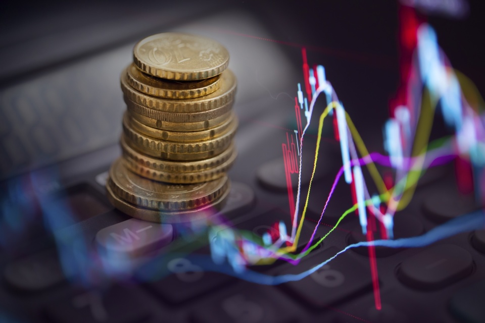 日经225etf哪只更好,两只日经225etf为何从暴涨到暴跌