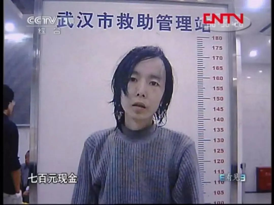 25岁小伙子网游成瘾,大学生沉迷于网游与家里断绝关系