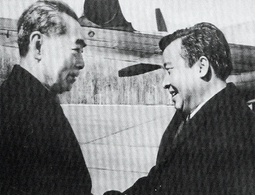 柬埔寨国王西哈努克，一生两次*亡流**中国，最后他结局如何？