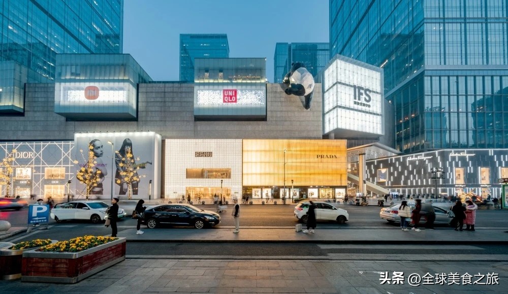 万家丽长沙人气最旺文化购物商场,湖南最顶级商场万家丽简介