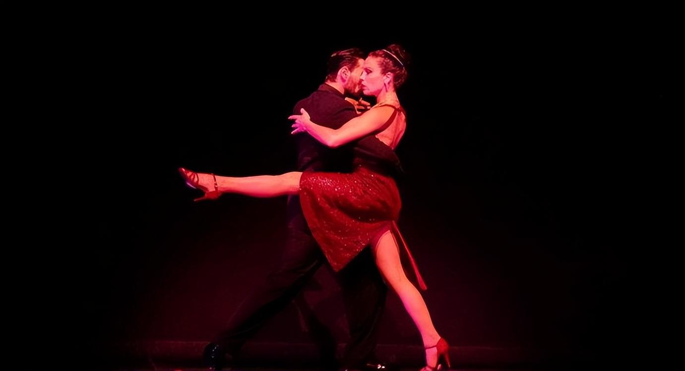 野蛮生长结局是什么,野蛮生长一路辉煌