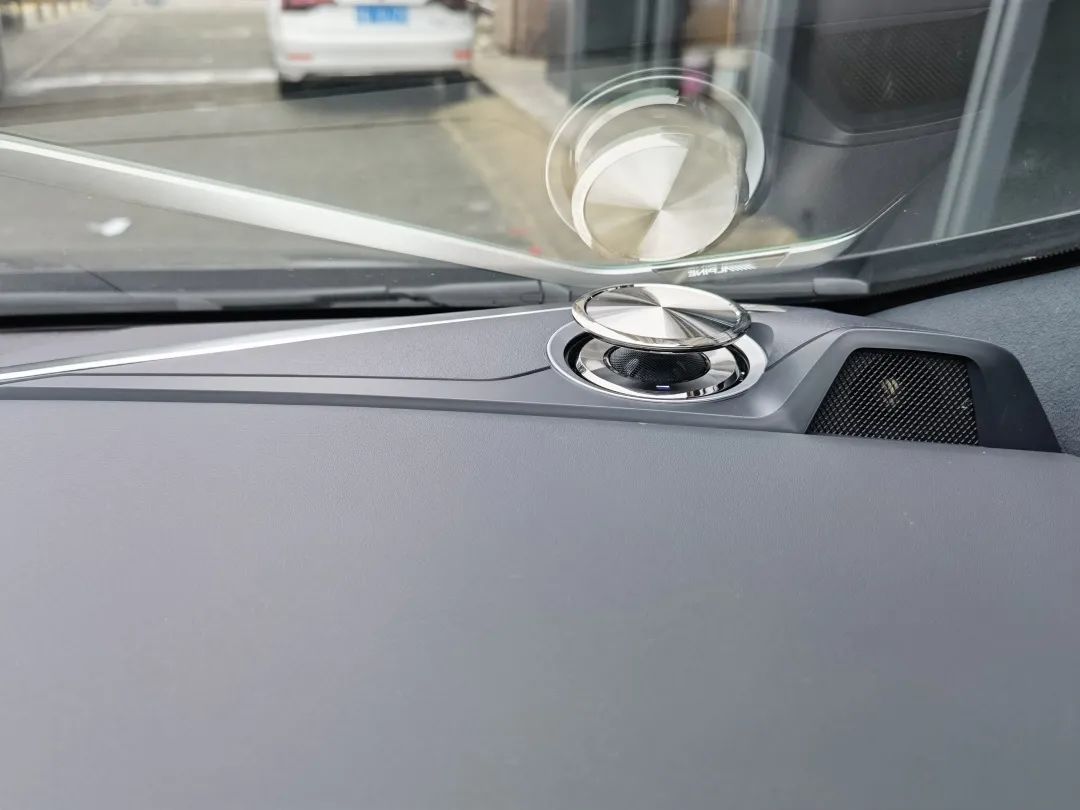 埃尔法改阿尔派12路dsp功放,埃尔法改阿尔派音响