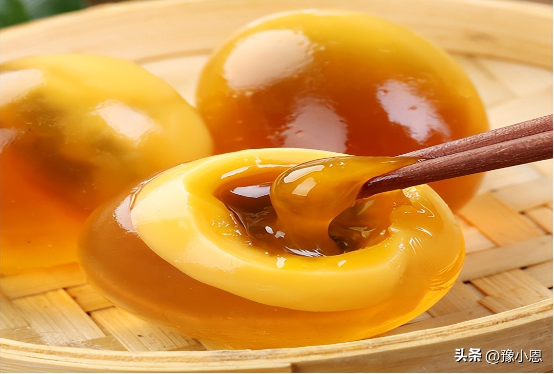 鸡蛋变蛋制作方法,鸡蛋蒸变蛋的做法