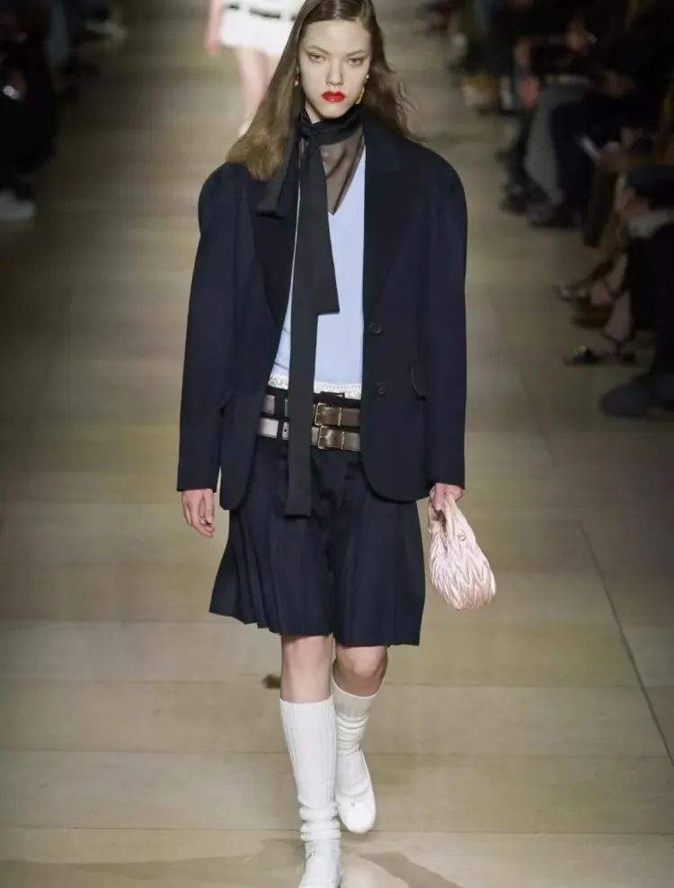 别急着入手秋冬装,秋冬装你准备好了吗