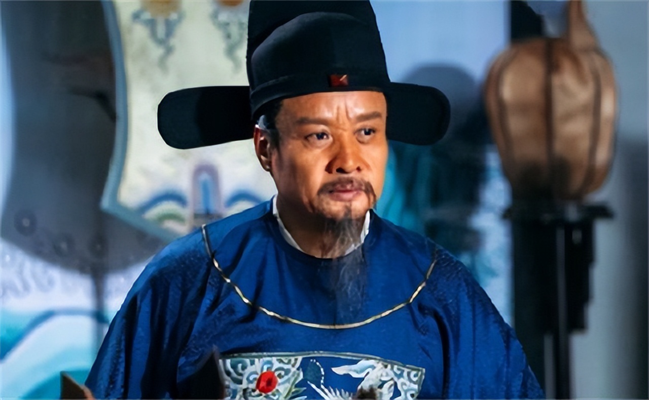 明朝万历年间，一女子变卖家产，却阴差阳错导致全家皆亡