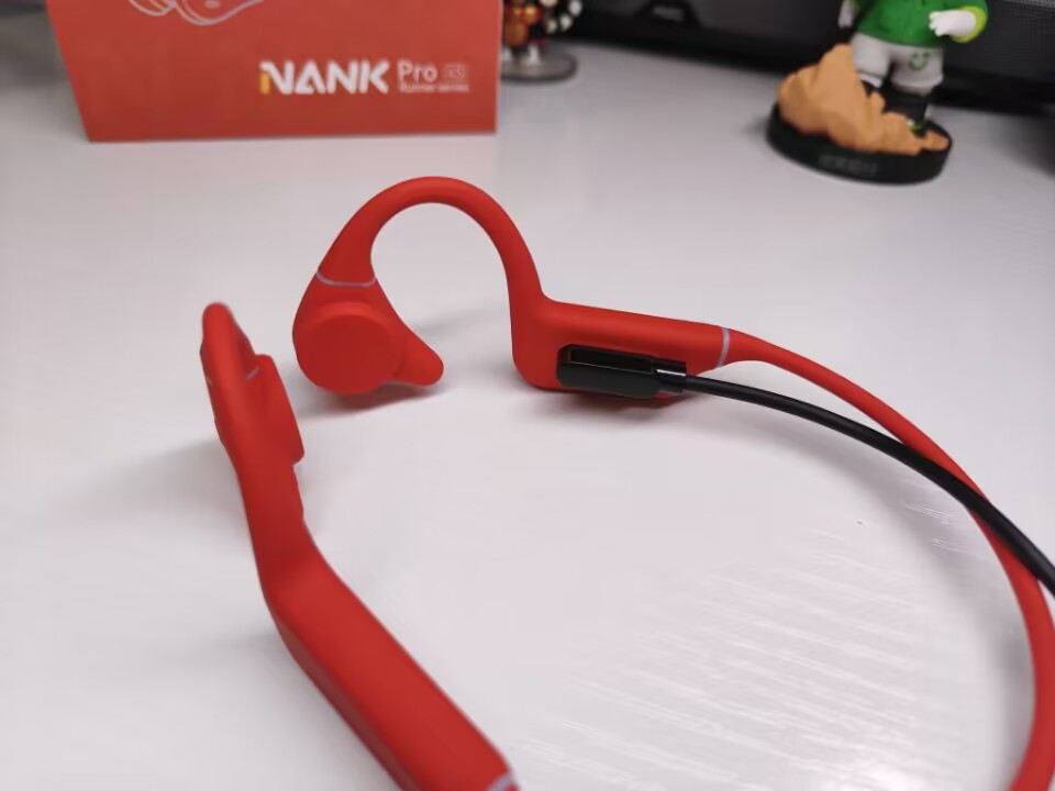 南卡骨传导耳机runnerpro4s测评,韶音openrunpro和南卡runnerpro4
