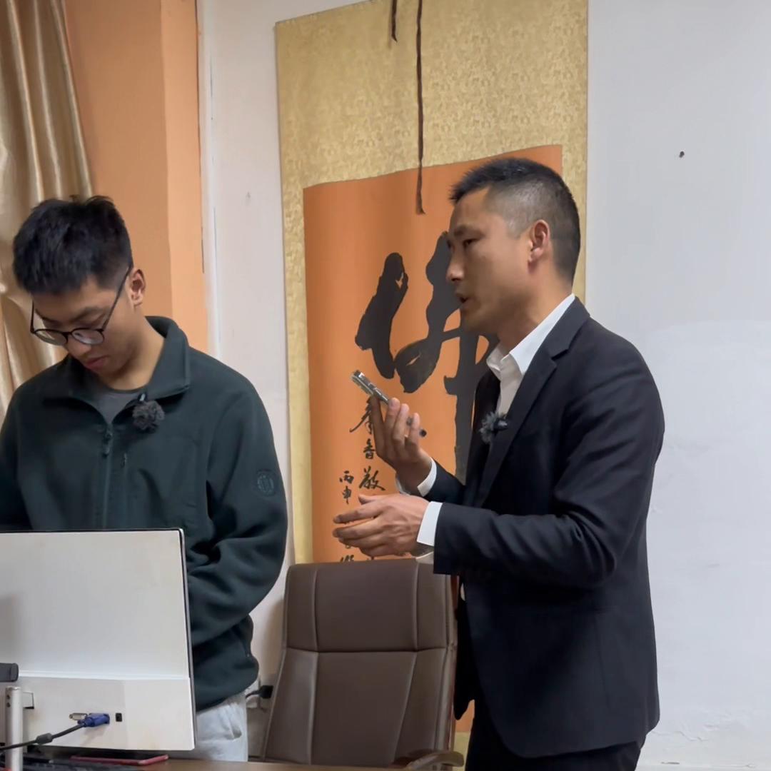 鑻辫彶灏艰开鎾曡啘,鑻辫彶灏艰开瑙嗛鍚庣画