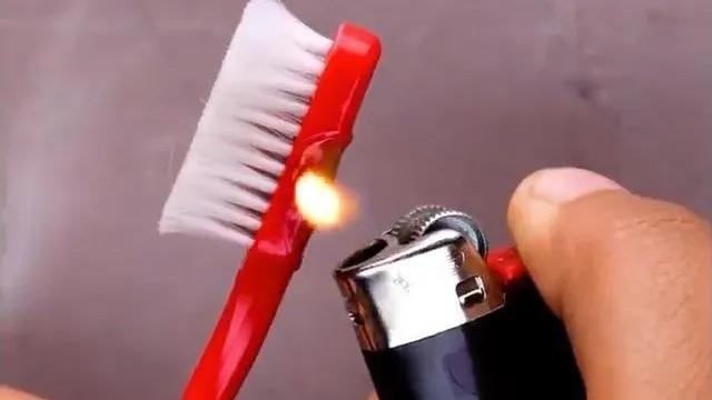 在饭店吃饭被热油溅到怎么处理,手臂有疤夏天穿短袖怎么办