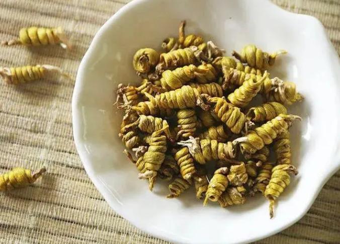 石斛的最佳吃法,石斛的正确吃法大全集