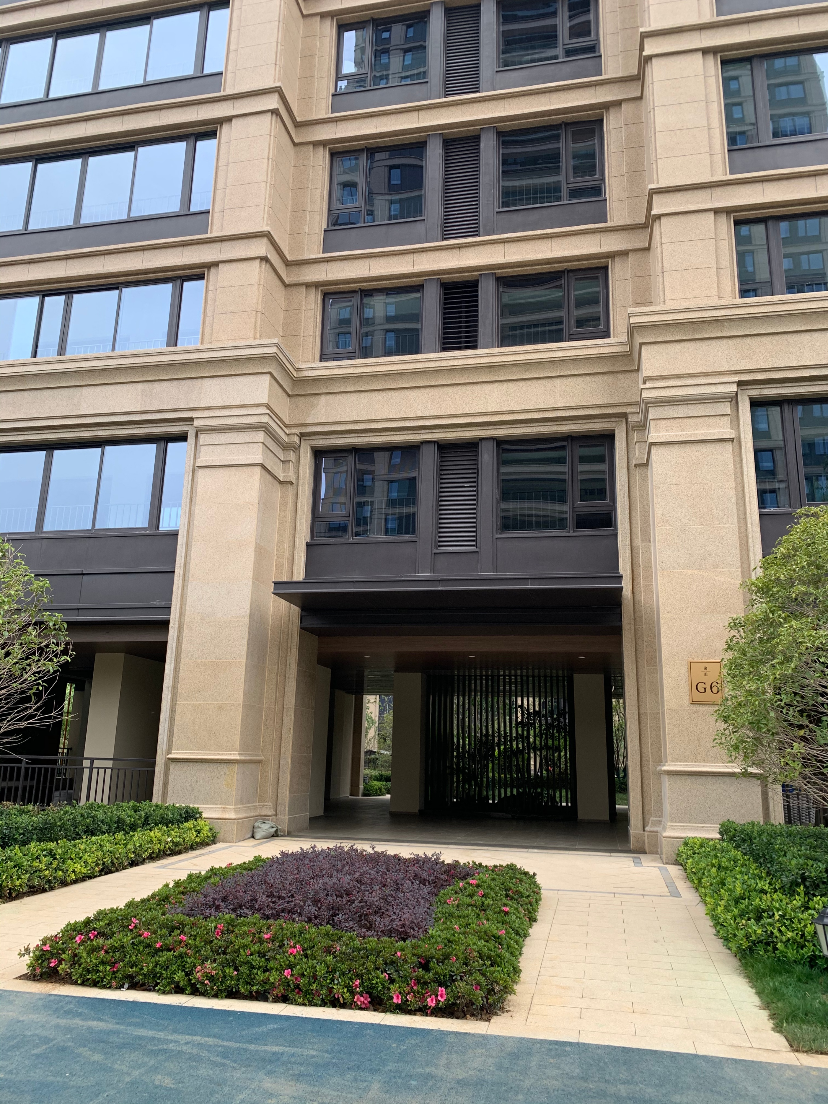 高楼层的好处与坏处讲解,低楼层的好处和坏处是什么