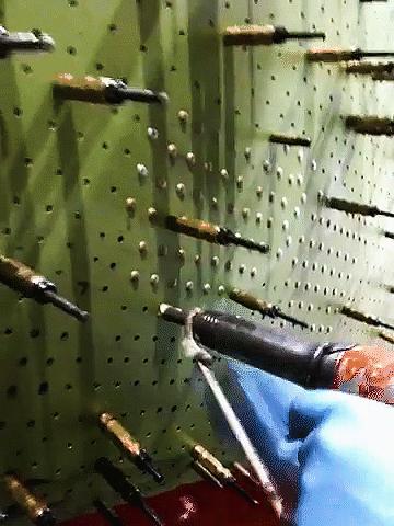 飞机为什么用铆接不用焊接,为什么飞机不用焊接而是用铆接