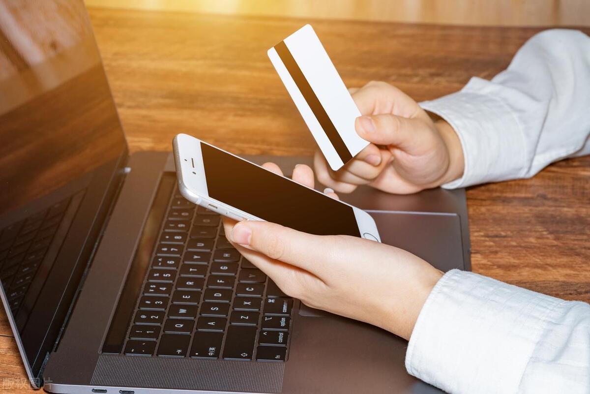 信用卡欠款17000会被起诉吗,信用卡欠款已被起诉怎么自救