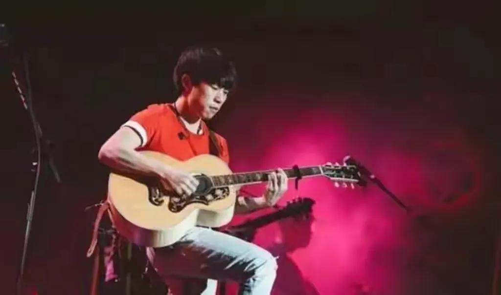 济南赵雷演唱会几点开始,赵雷巡演门票什么时候开售的