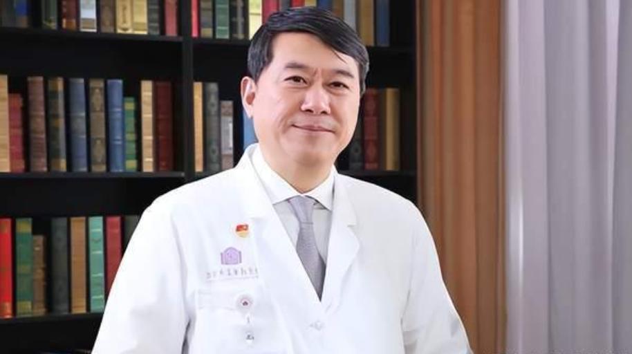 20岁女孩患虫癌死亡,少女患虫癌