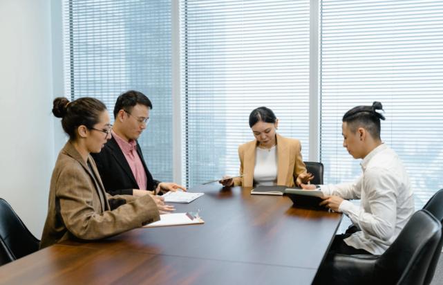 在杭州程序员工资多少一月,杭州程序员一年能挣多少钱