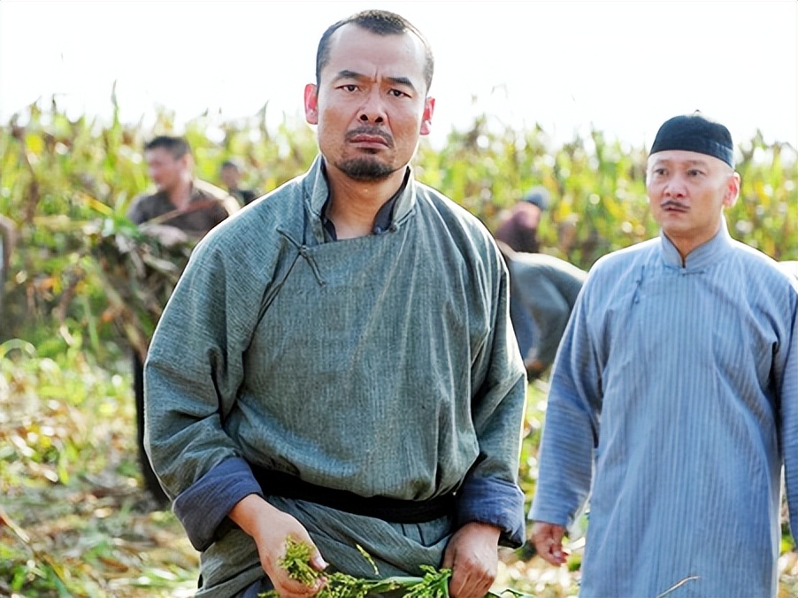 宋佳伦简历,宋佳伦夫妻近照