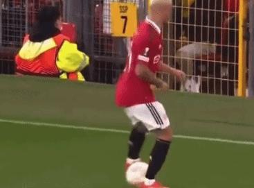 内马尔疯狂过人视频,梅西内马尔长途奔袭