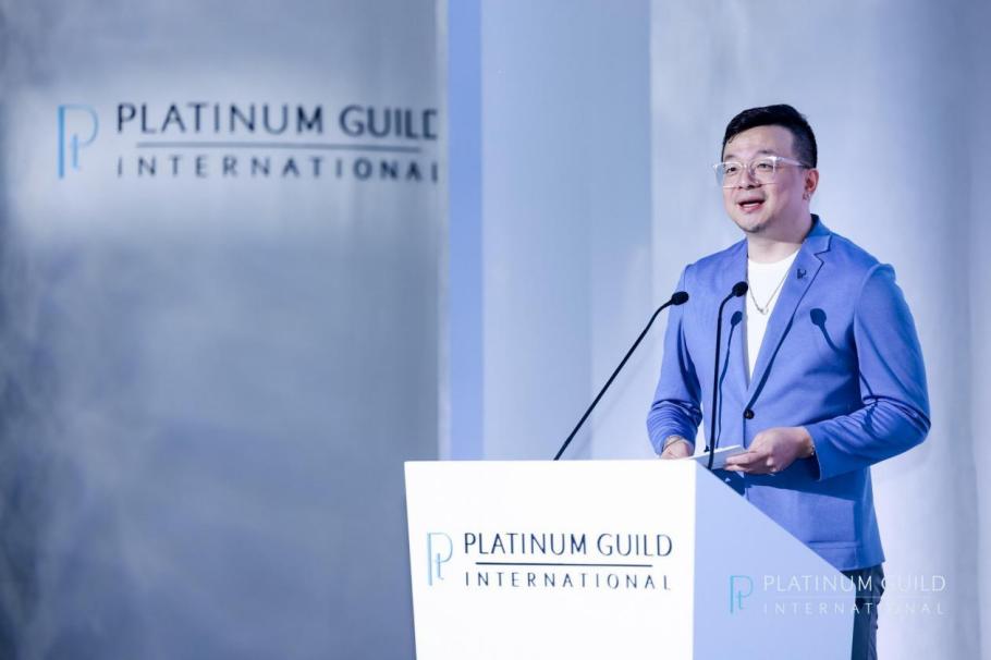 温柔自有力量，因铂金更坚定