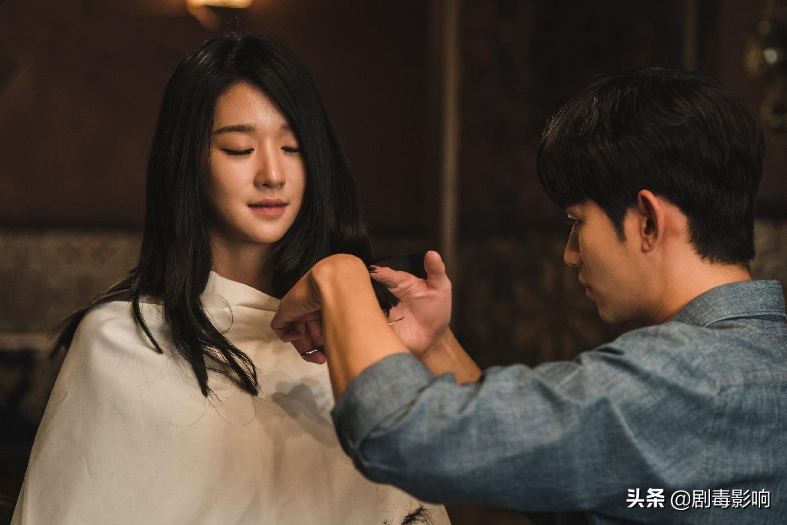 李知恩李钟硕玄彬孙艺珍,最近很火的韩剧片段李钟硕