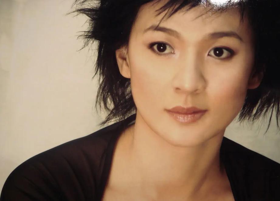 柯以敏如今有多落魄,柯以敏如今生活状况